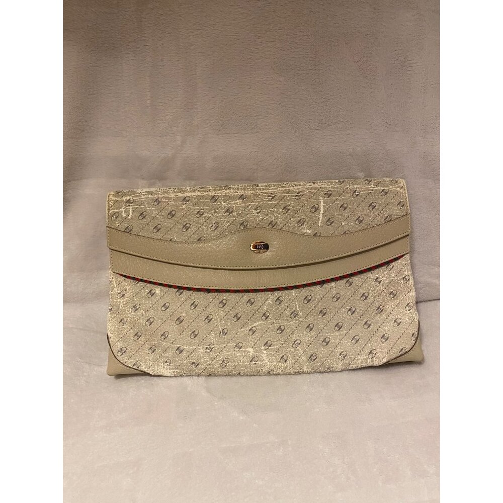 GUCCI Vintage Authentic Snap Clutch - Cream